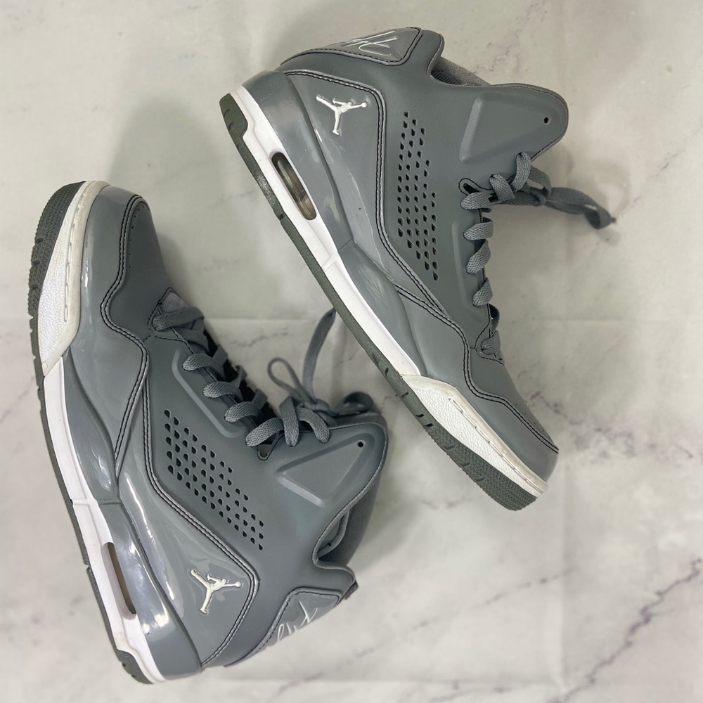 Cool Grey High Jordan Flights